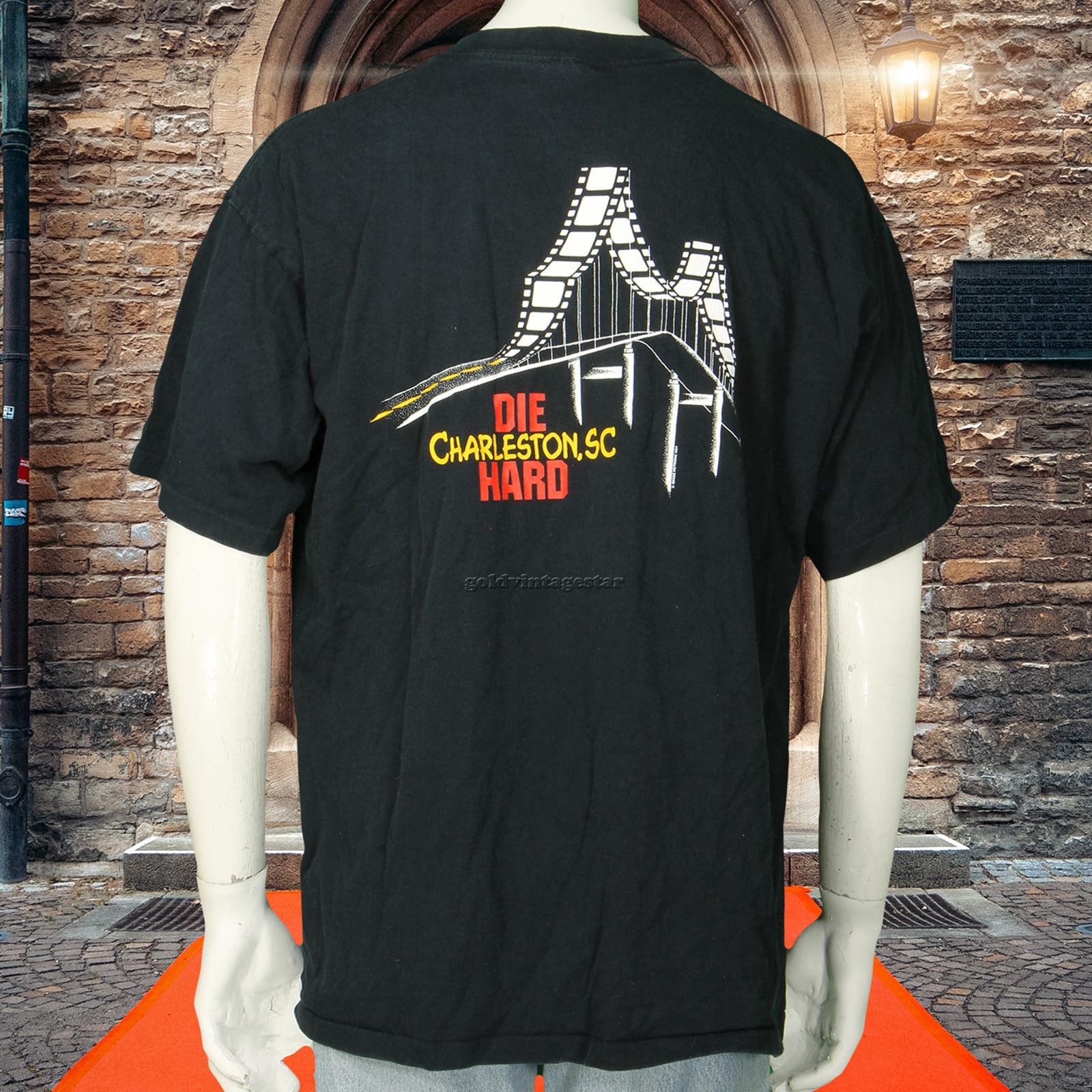 image of 1994 Die Hard Vengeance Crew Tee XL Iconic Bridge Graphic in Black, Men's