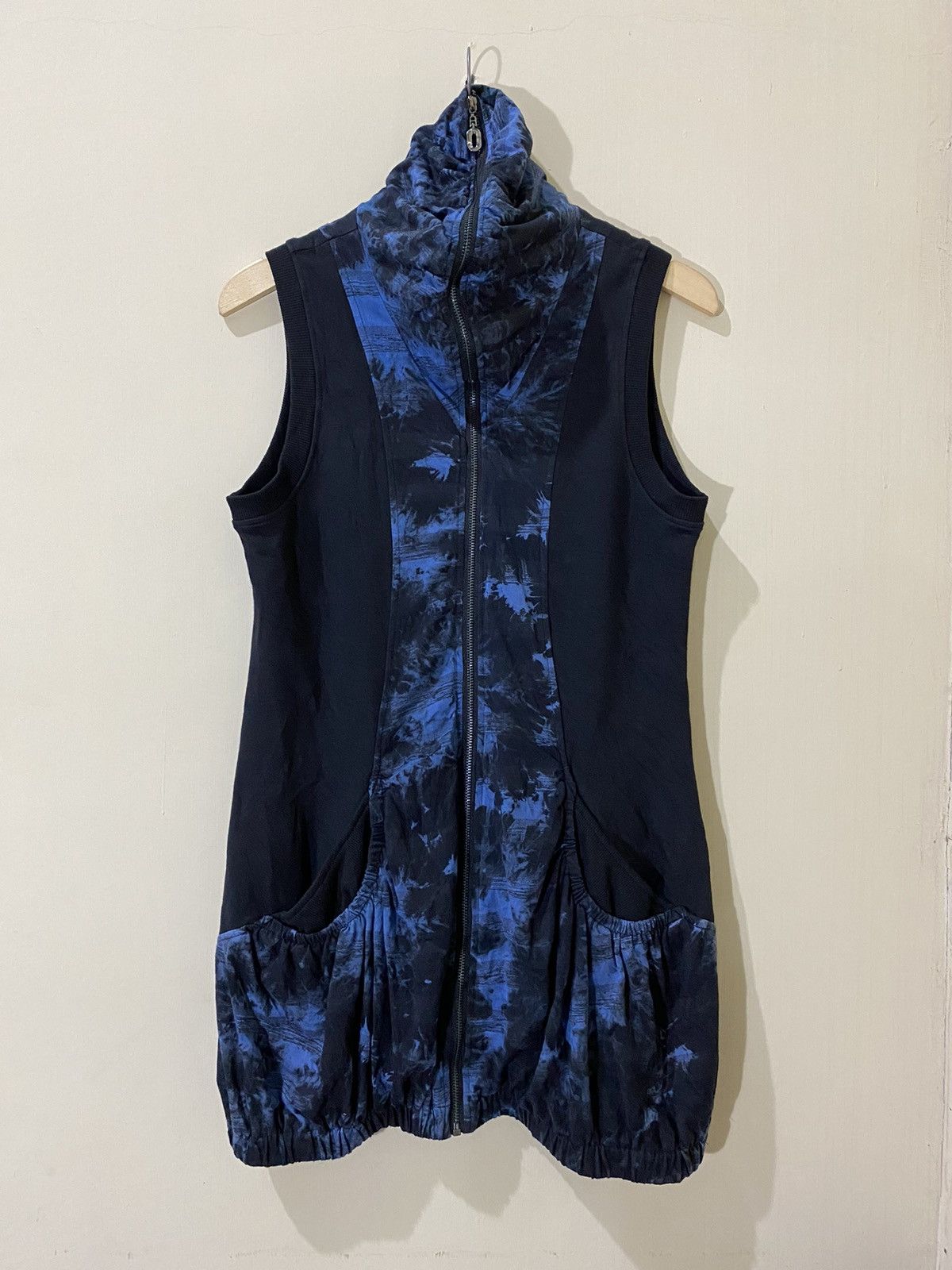 Japanese Brand Japanese GOA Style Blue Dark Gothic Sleeveless Hoodie Size US M / EU 48-50 / 2 - 1 Thumbnail