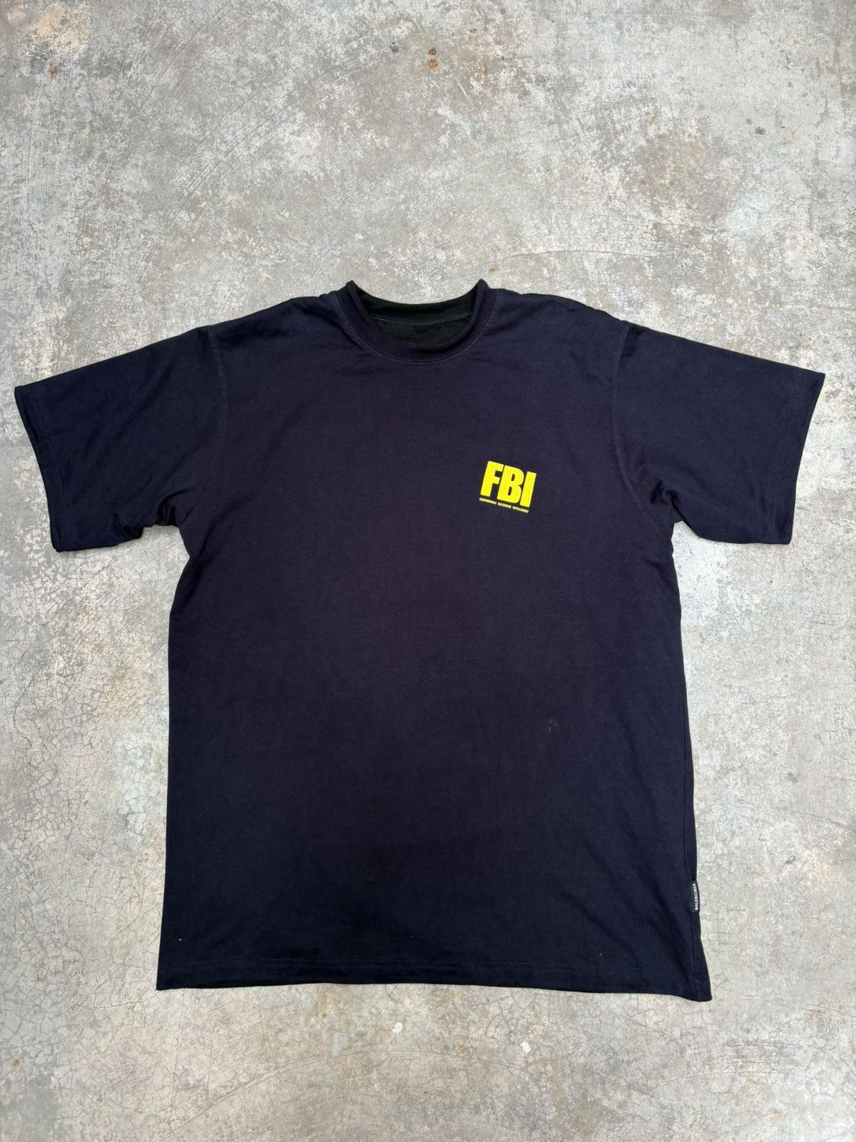 Balenciaga Reversible FBI / Year of the Tiger Tee Size US L / EU 52-54 / 3 - 5 Thumbnail