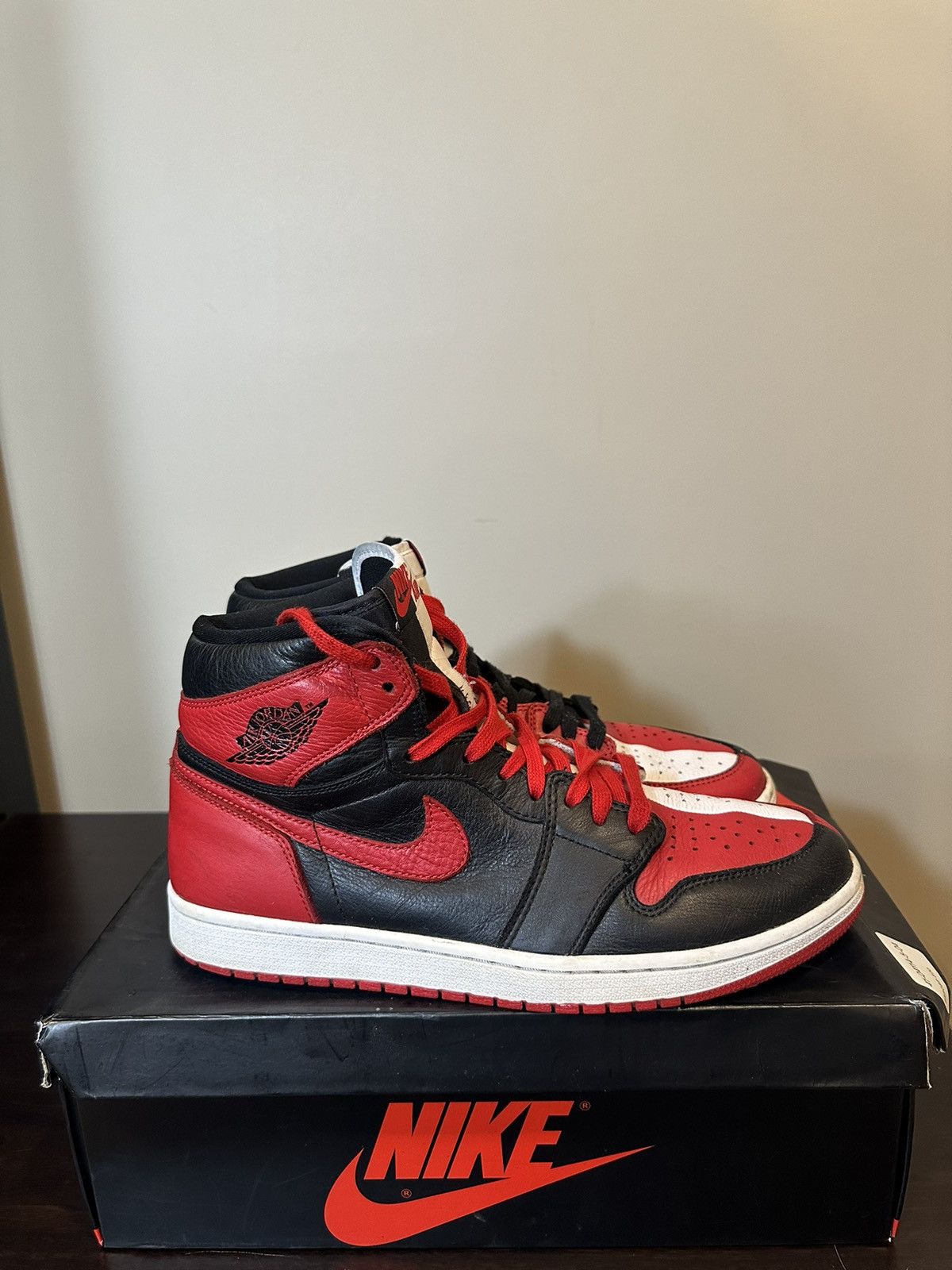 Jordan Brand × Nike Jordan 1 Retro High Homage To Home US Sz 11.5 Size US 11.5 / EU 44-45 - 4 Thumbnail