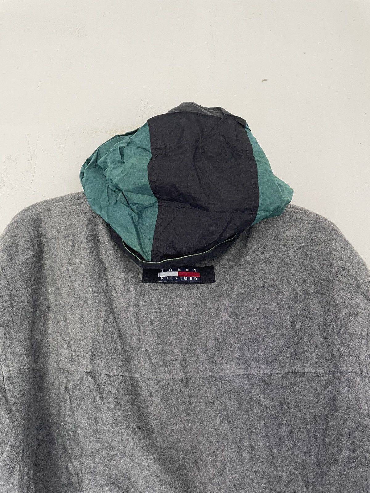 Tommy Hilfiger VINTAGE TOMMY HILFIGER REVERSIBLE SAILING JACKET Size US XL / EU 56 / 4 - 9 Thumbnail