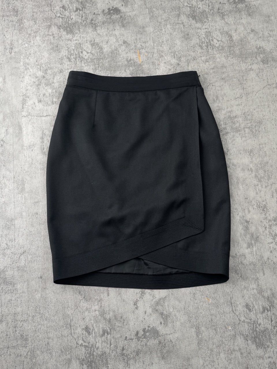 Versace 1980s Gianni Versace Wool Wrap Pencil Skirt Vintage Rare Size 26" / US 2 / IT 38 - 1 Thumbnail