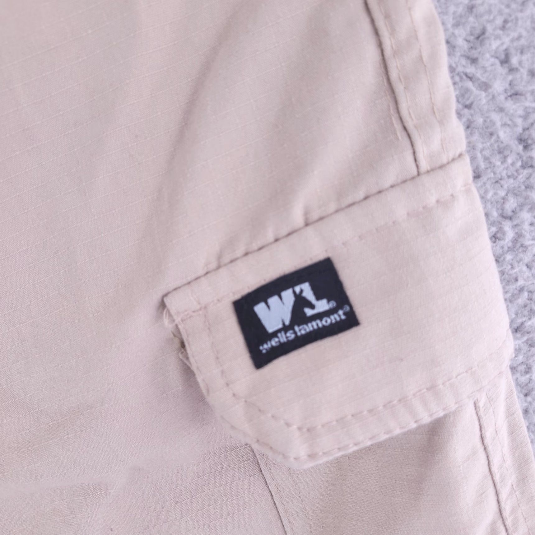 Vintage Wells-Lamont Shorts Mens 34 Cargo Tan Beige Ripstop Cotton Flat Front Beige Mens Size US 34 / EU 50 - 2 Thumbnail