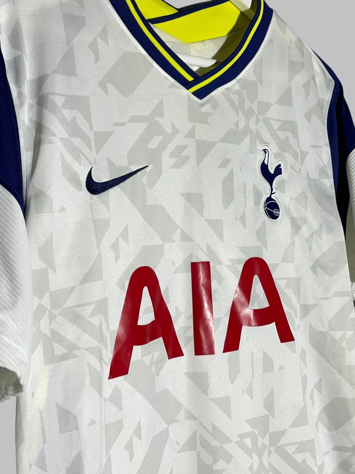 Nike #10 Hary Kane Tottenham Hotspur Nike 2018/19 Jersey Size US L / EU 52-54 / 3 - 4 Thumbnail