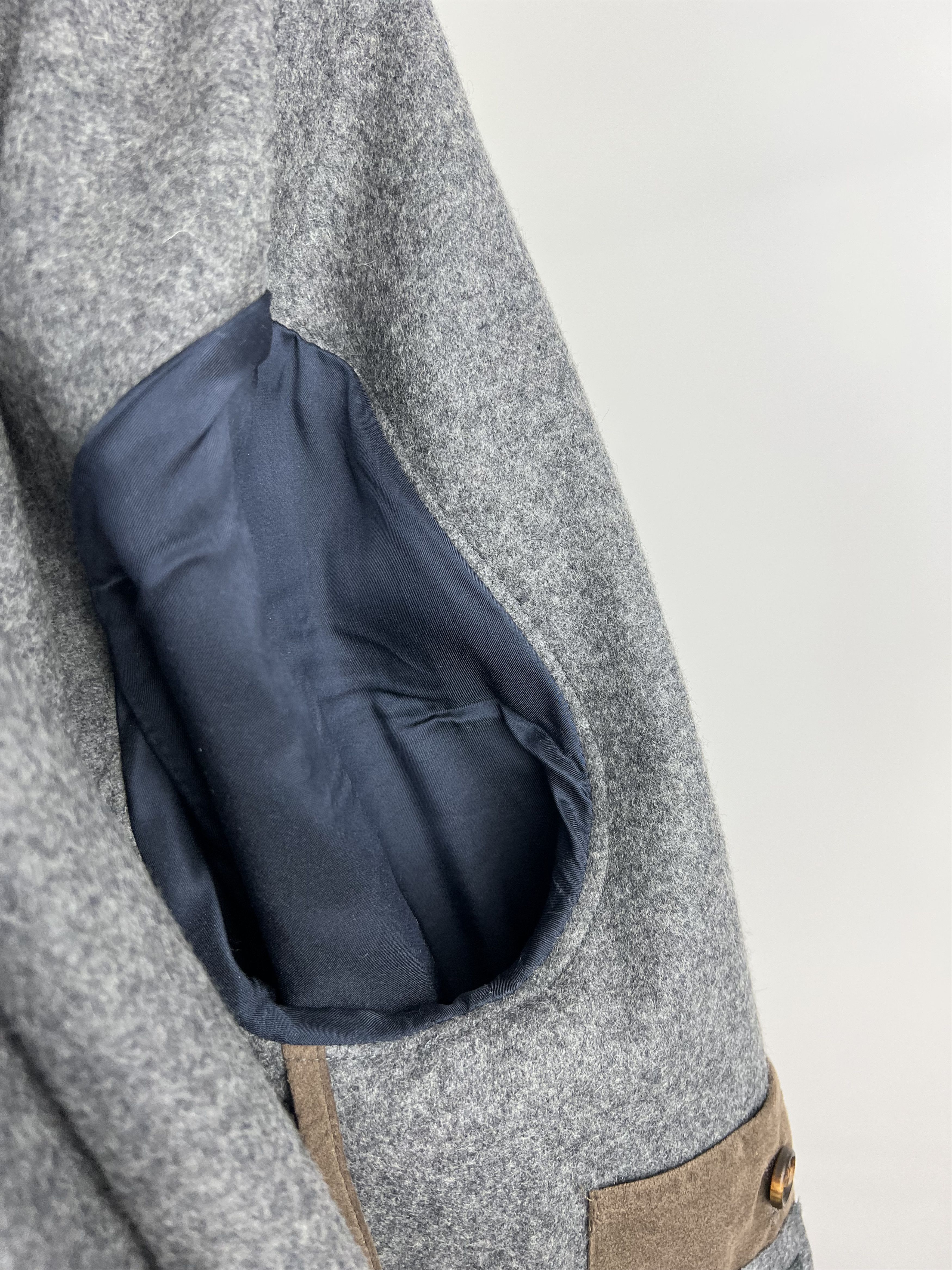 Eleventy Eleventy Men's Gray Wool Blazer Size 52 M/L Suede Details Size 52R - 9 Thumbnail