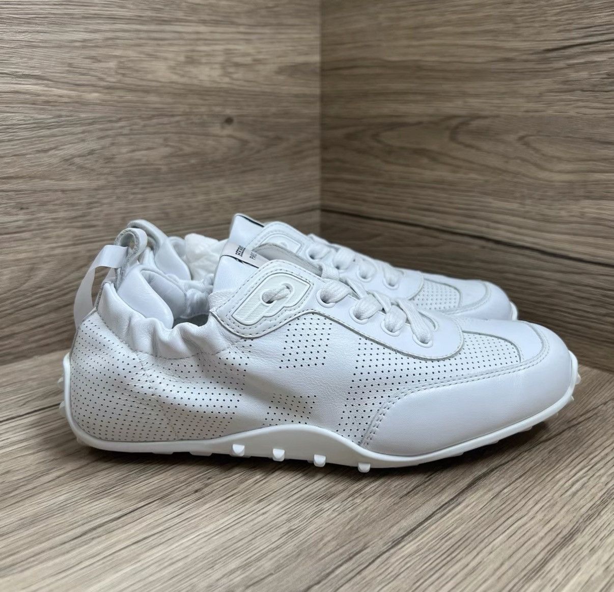 Hermes Hermès In White Leather Trainer Sneakers J41 Size US 4.5 / IT 34.5 - 3 Thumbnail