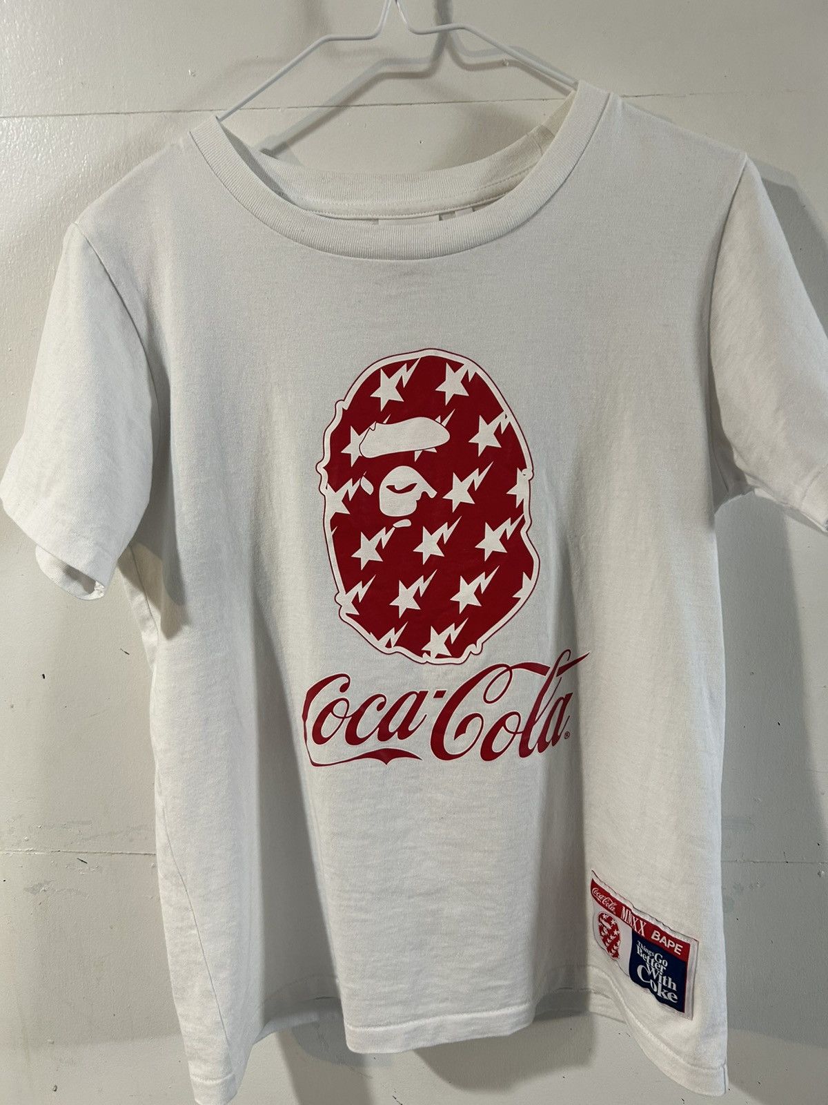 Bape Bape x coca cola Size US S / EU 44-46 / 1 - 1 Thumbnail