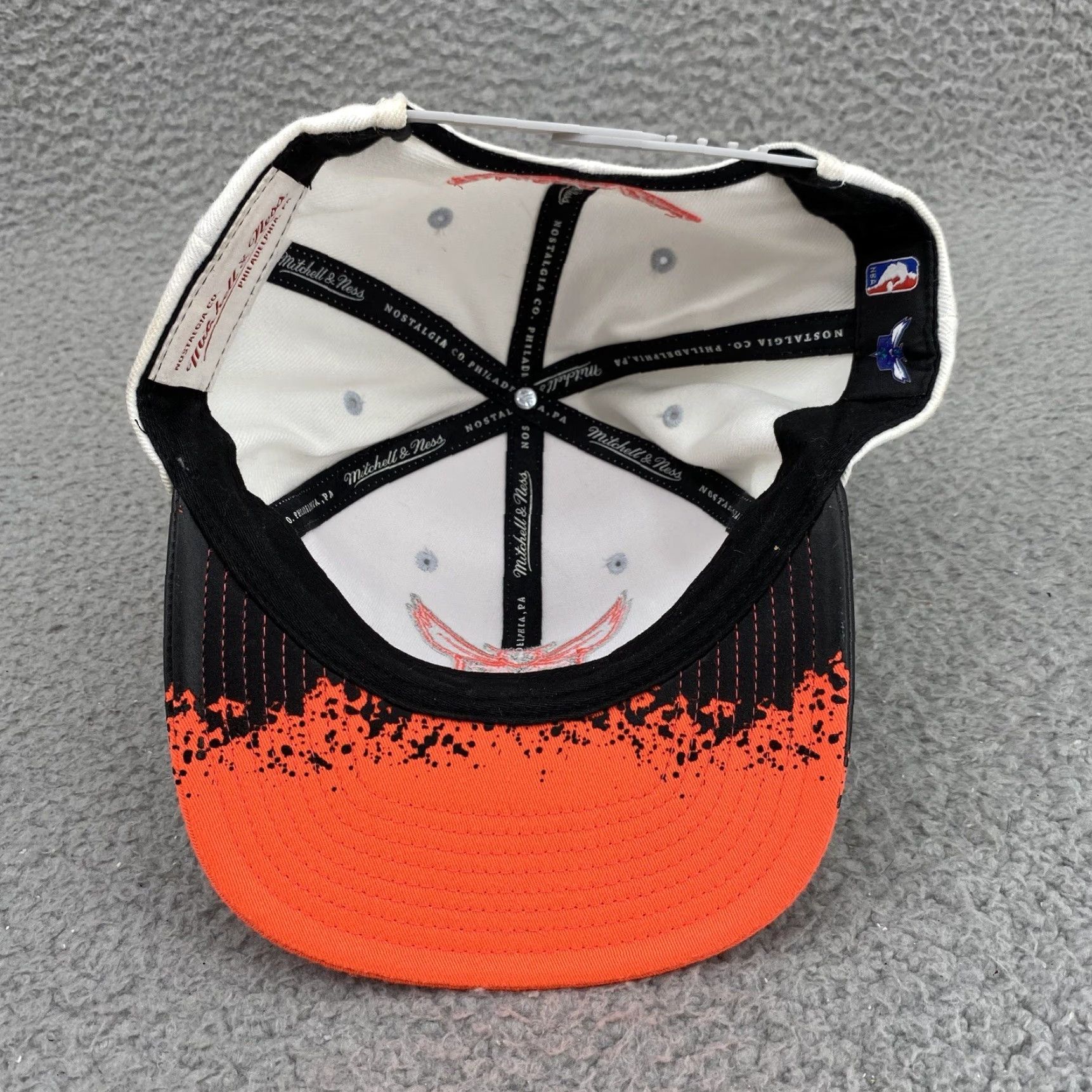 Mitchell & Ness Mitchell Ness Charlote Hornets Hat Cap Snap Back Adult Trucker Patch NBA Men's One Size Orange Cotton Canvas Adjustable Snapback Classic Men’s Hat Size ONE SIZE - 6 Thumbnail