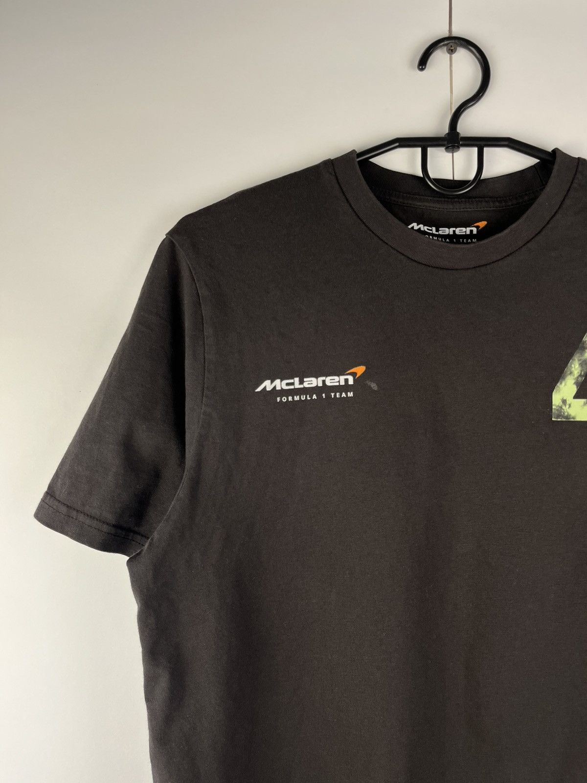 Formula 1 McLaren Formula 1 Team Lando Norris 4 F1 Tee Shirt Size US M / EU 48-50 / 2 - 2 Thumbnail