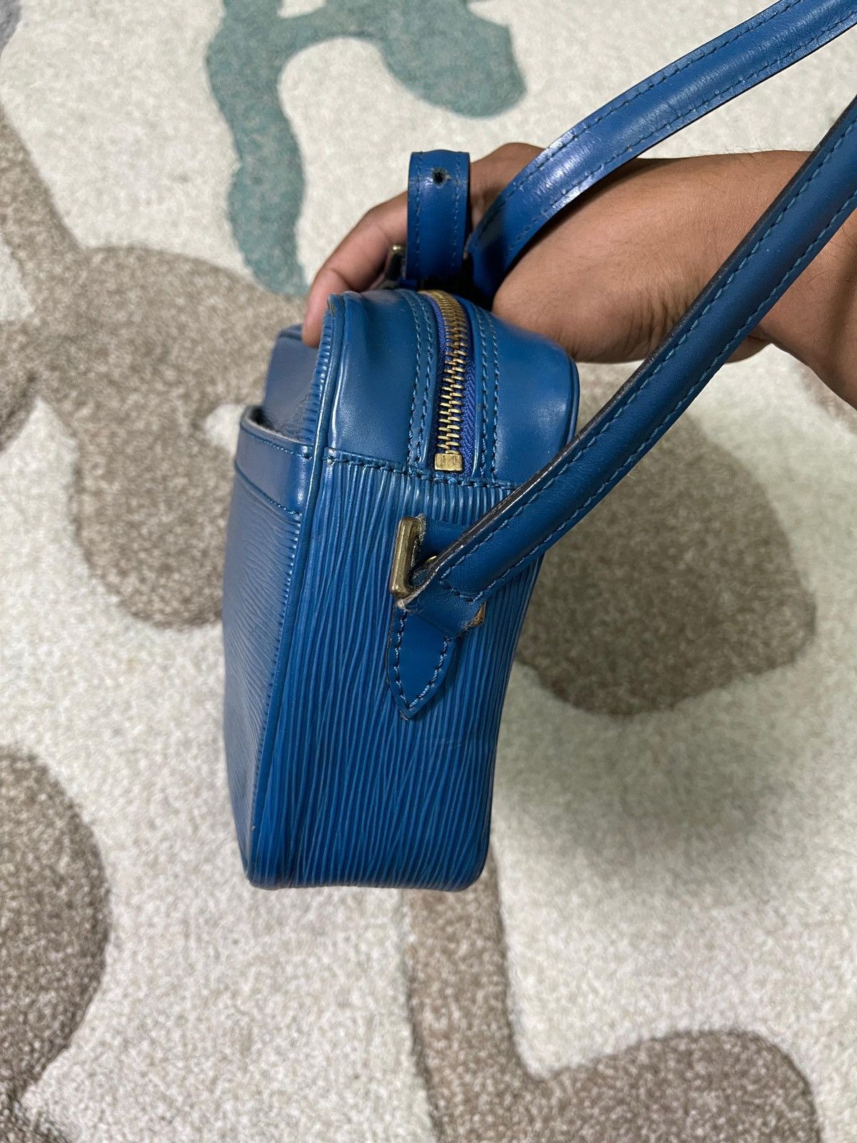 Louis Vuitton × Vintage Louis vuitton trocadero blue epi leather Size ONE SIZE - 2 Thumbnail