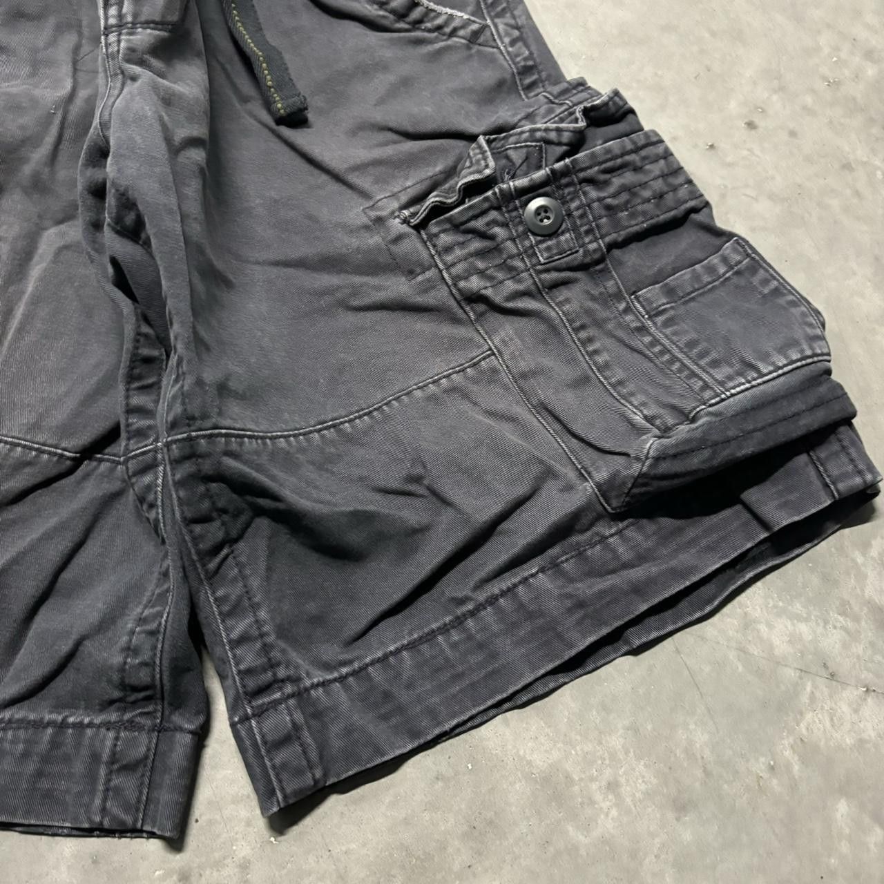 Japanese Brand × Vintage Crazy Vintage Y2K/2000s Baggy Faded Navy Blue Skater Style Cargo Shorts! Size US 36 / EU 52 - 4 Thumbnail