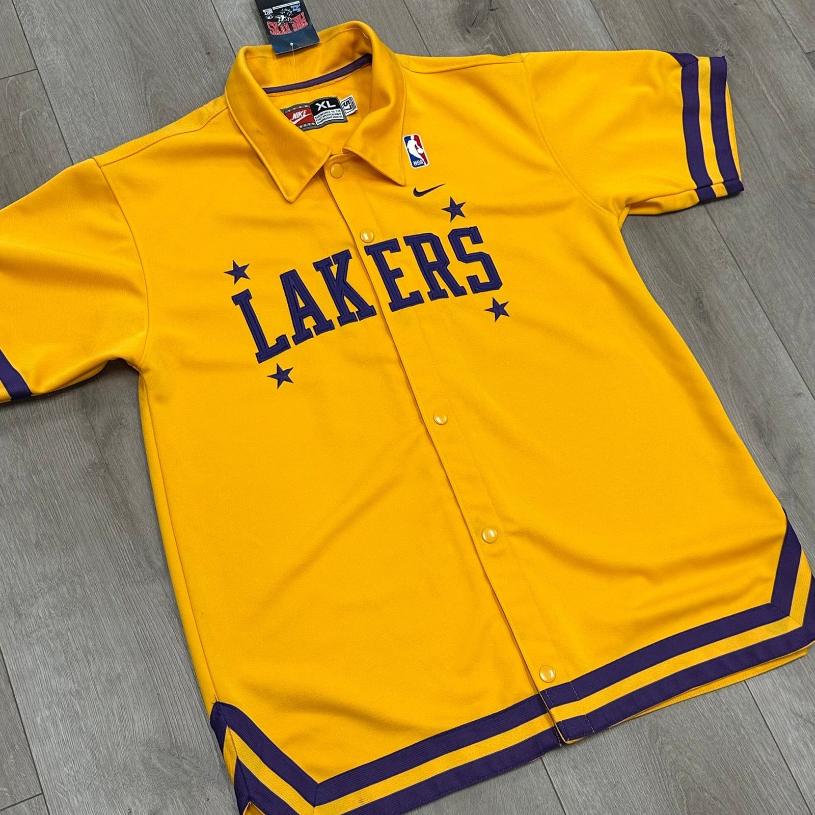 Nike Vintage Nike NBA LA Lakers Warm Up Shooting Jersey Size XL Size US XL / EU 56 / 4 - 2 Thumbnail