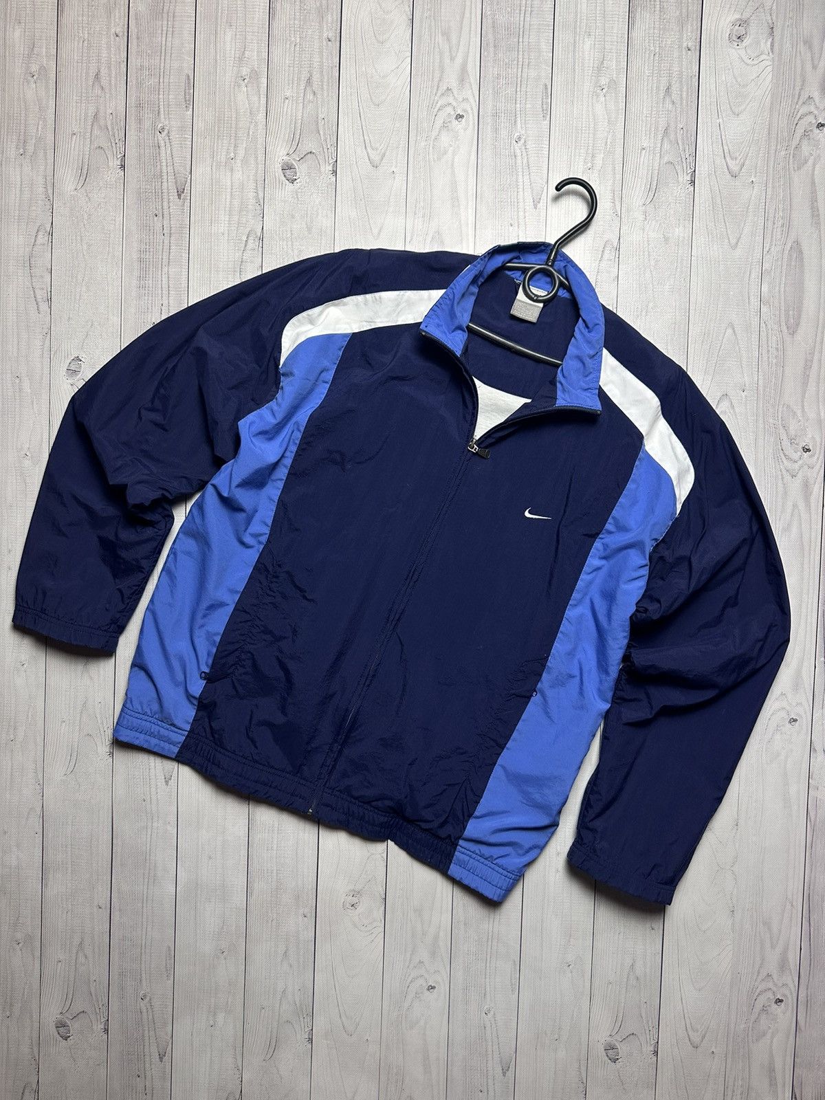 Nike × Vintage Vintage Nike track jacket size L logo line rare Size US L / EU 52-54 / 3 - 1 Thumbnail