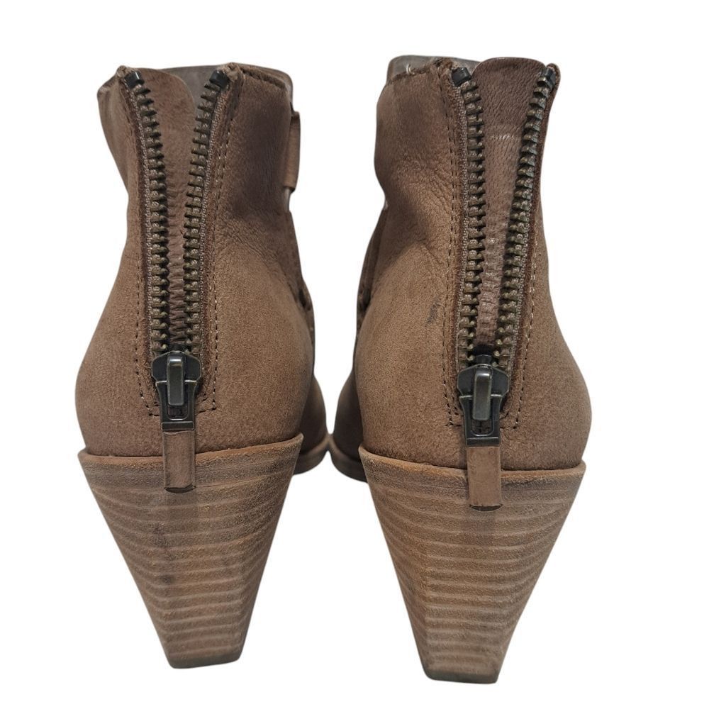 Eileen Fisher Eileen Fisher Tote Chic Ankle Boots Stacked Heel Size 8.5 Earth Tumbled Nubuck Size US 8.5 / IT 38.5 - 6 Thumbnail