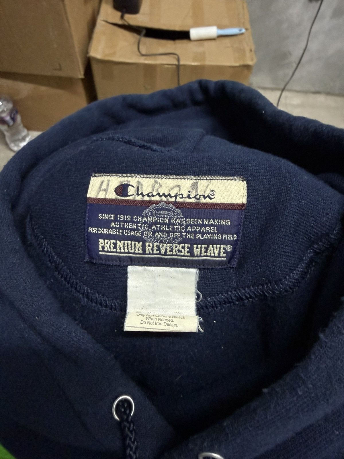 Champion VINTAGE CHAMPION PREMIUM REVERSE WEAVE HOODIE Size US L / EU 52-54 / 3 - 6 Thumbnail
