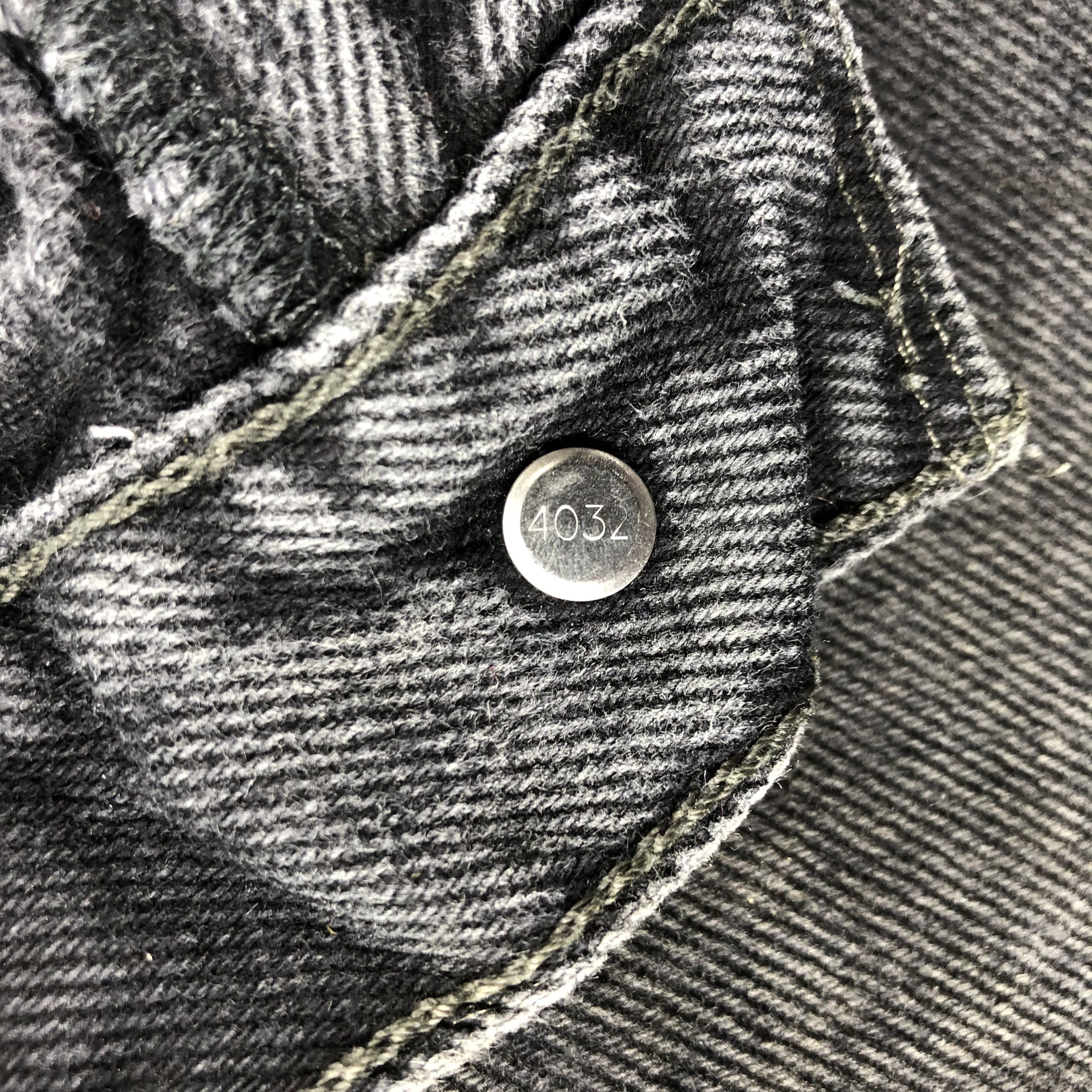 Levi's Vintage Faded Black Levis 550 Jeans-J2444 Size US 30 / EU 46 - 10 Thumbnail