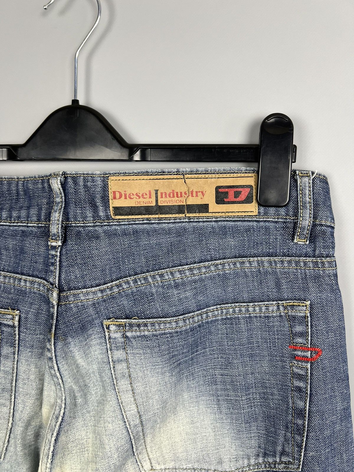 Diesel W33 Diesel Industry Denim Division Vintage Jeans Distressed Size US 33 - 9 Thumbnail