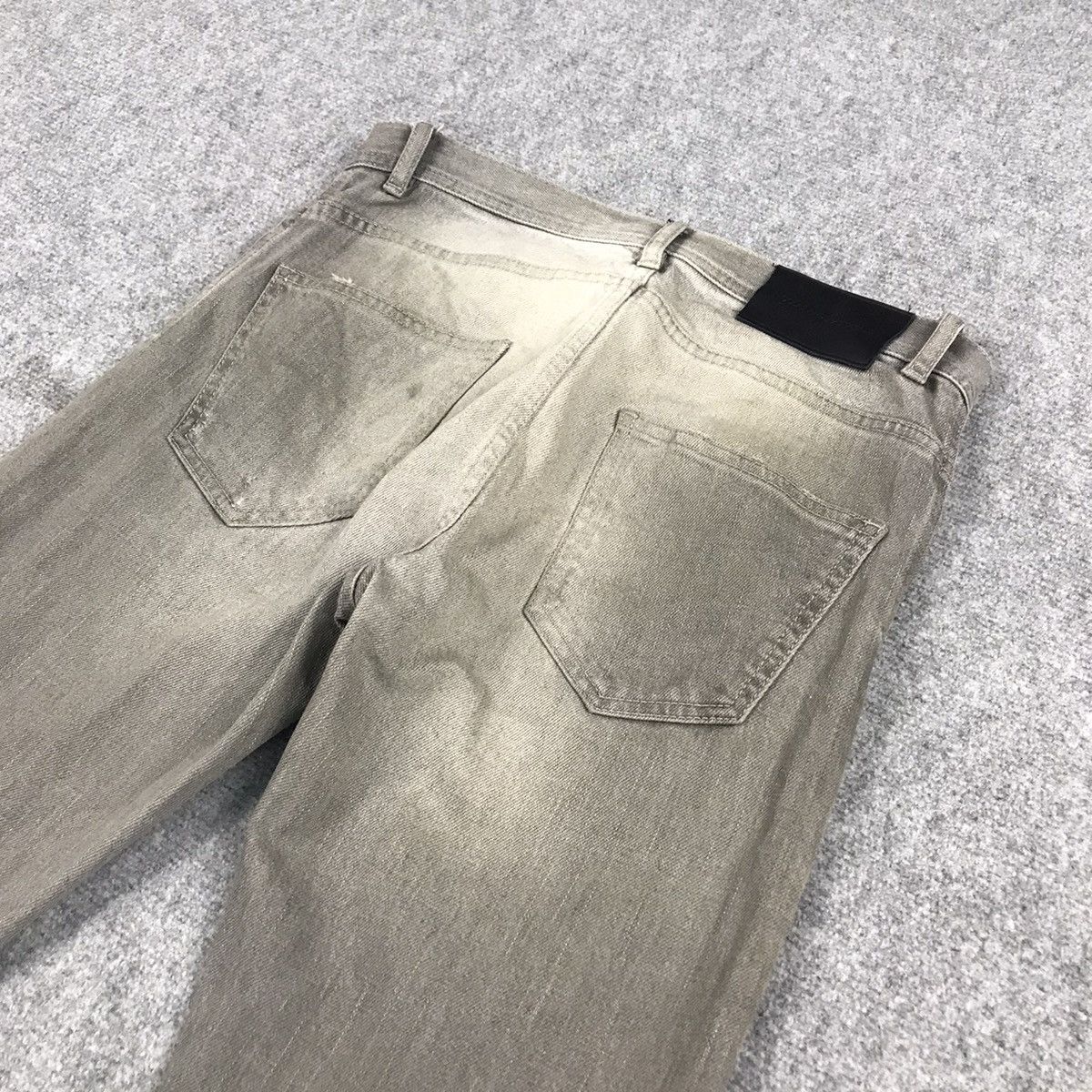 Nicolas Andreas Taralis Nicolas Andreas Taralis Faded Jeans Size US 28 / EU 44 - 9 Thumbnail