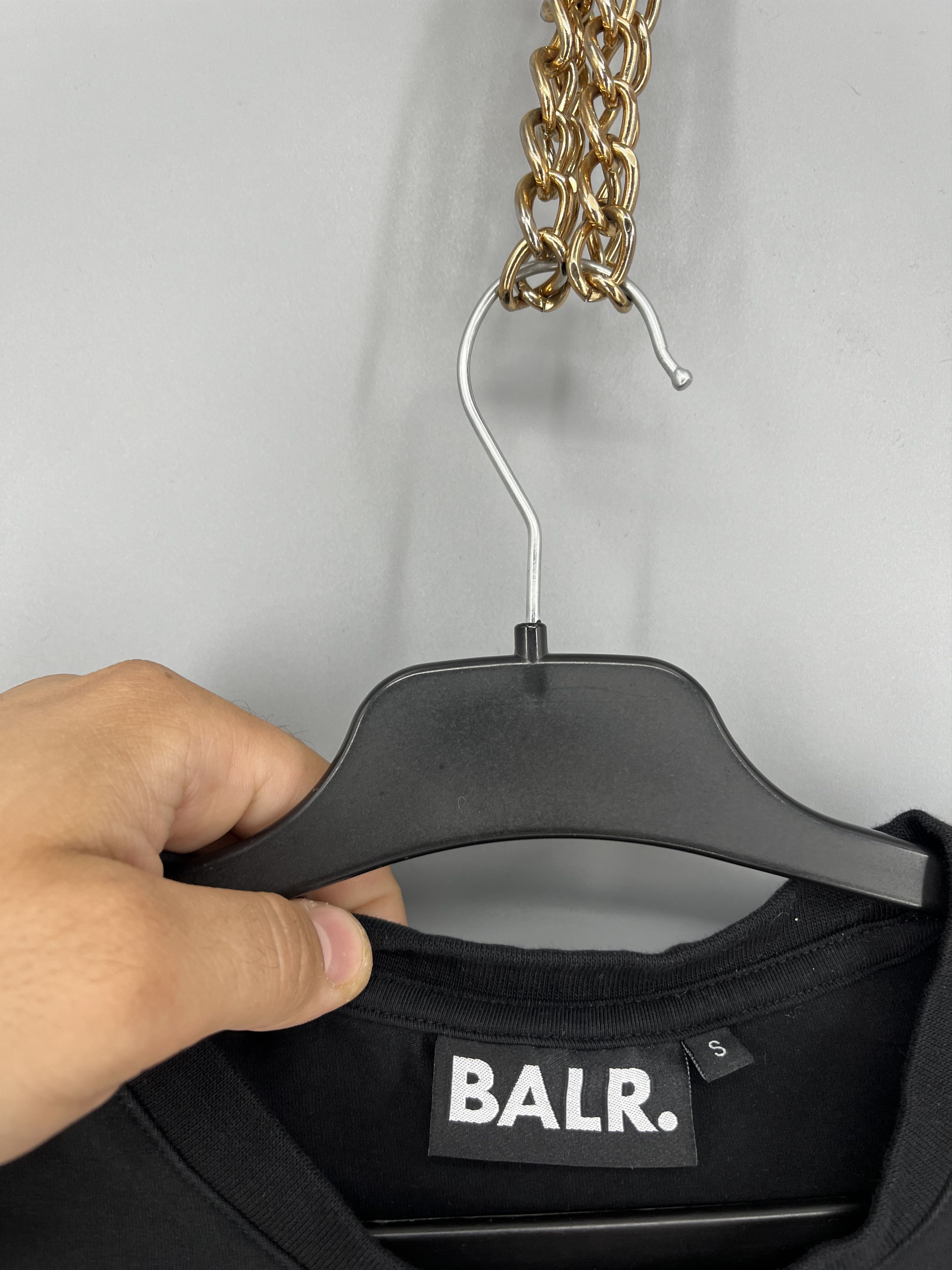 Japanese Brand Vintage BALR Fit Tee Big Logo Streetwear Style Size US S / EU 44-46 / 1 - 6 Thumbnail