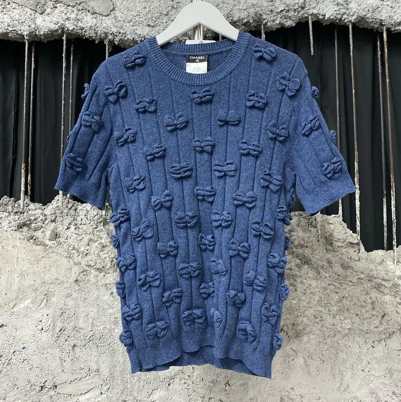 Chanel Chanel Summer Peacock Blue Short Sleeve T-shirt 0089 Size ONE SIZE - 1 Thumbnail
