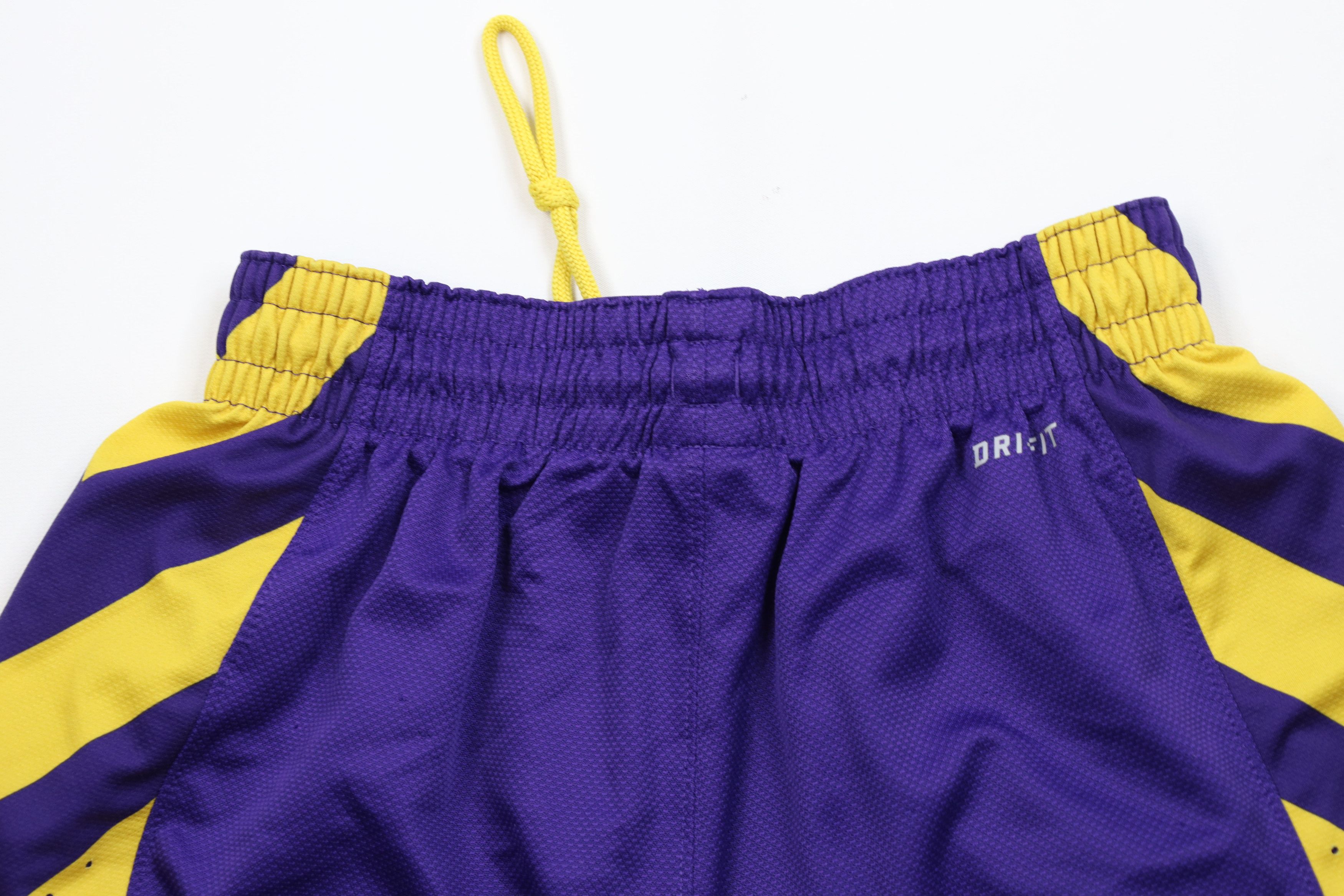Nike Nike Angeles Lakers Colorway Basketball Shorts Purple Gold Size US 30 / EU 46 - 10 Thumbnail