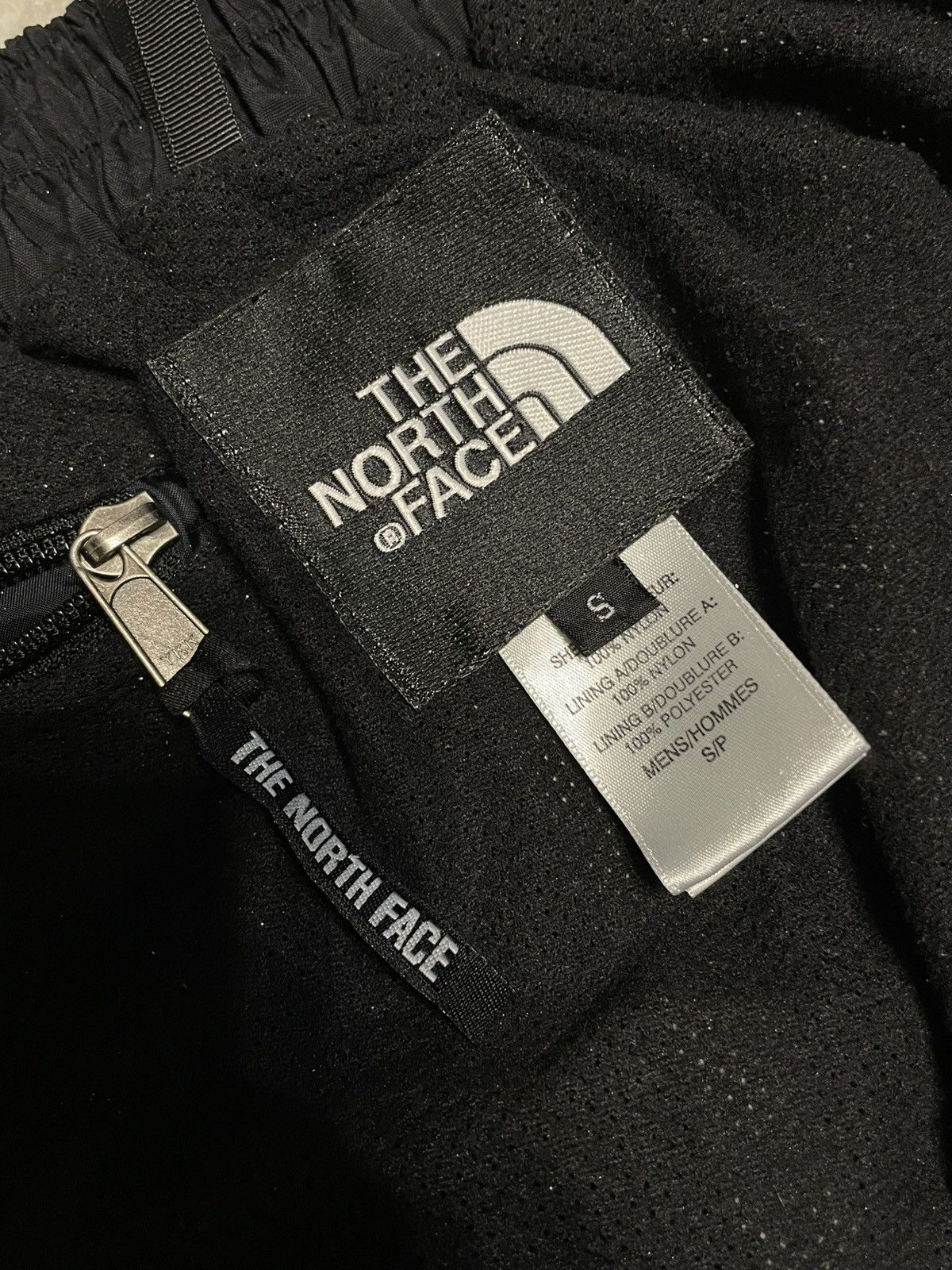 The North Face Vintage The North Face Nylon Full Zip Pants Arcteryx Oakley Size US 30 / EU 46 - 14 Thumbnail