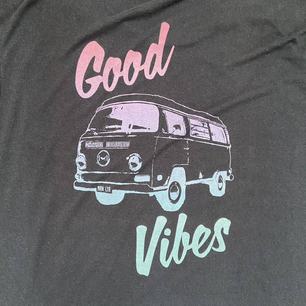 Marine Layer Marine Layer Men’s Good Vibes Logo T-Shirt Size Large Size US L / EU 52-54 / 3 - 5 Thumbnail