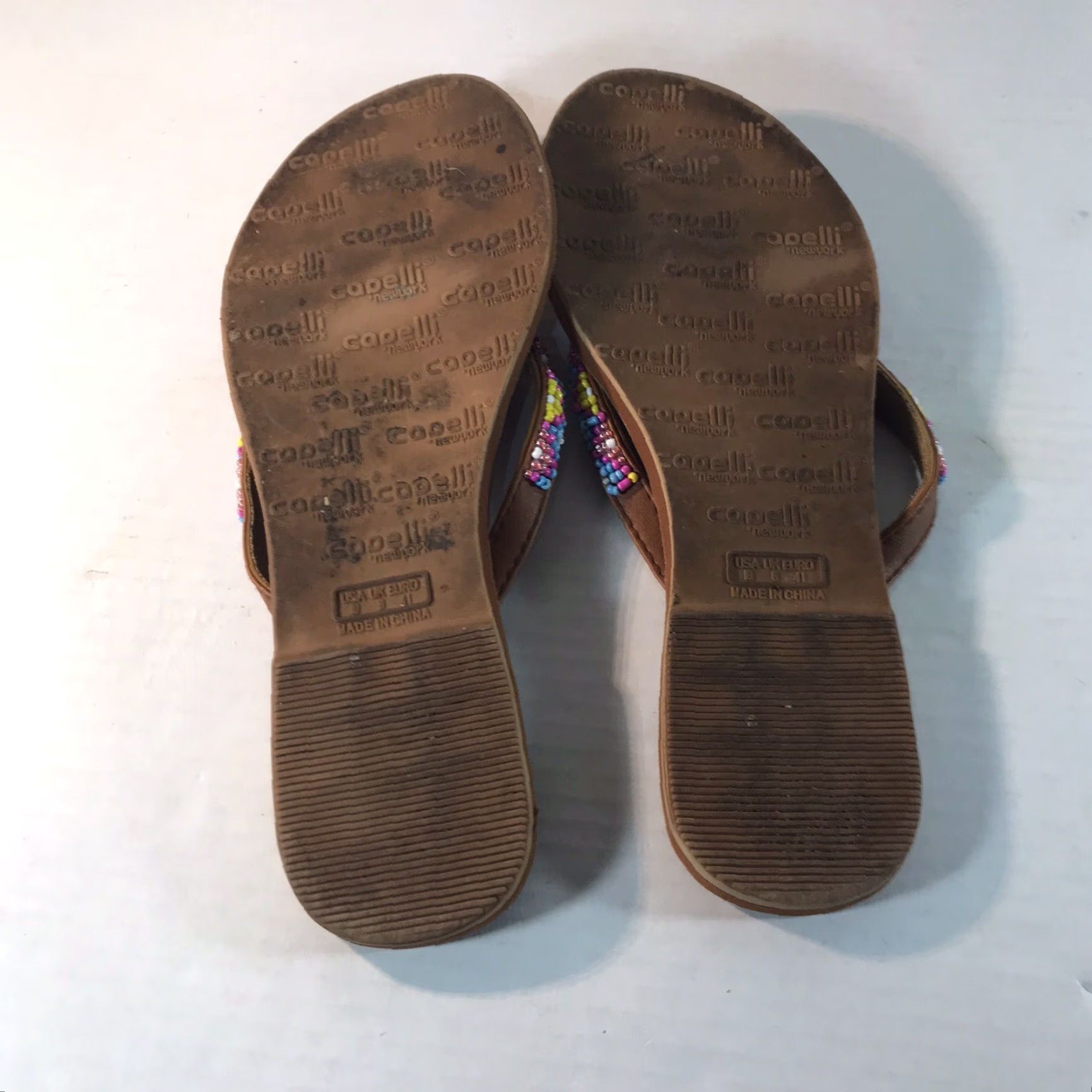 Vintage Capelli New York Women's Leather Flip Flops Size 10 Brown Beaded Boho Casual Sandals Size US 10 / IT 40 - 4 Thumbnail