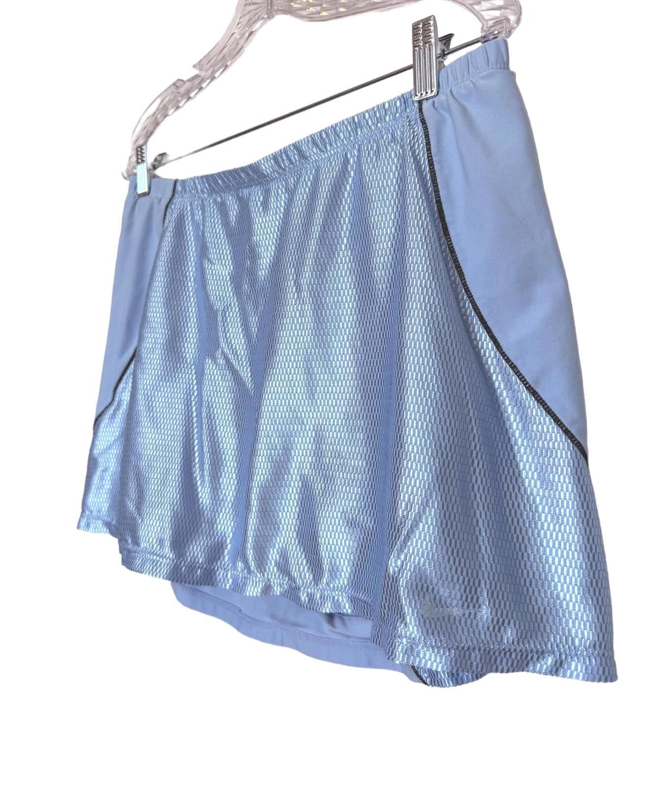 Designer Nike Baby Blue Athletic Skirt with Built-in Shorts Size 36" / US 14 / IT 50 - 1 Thumbnail