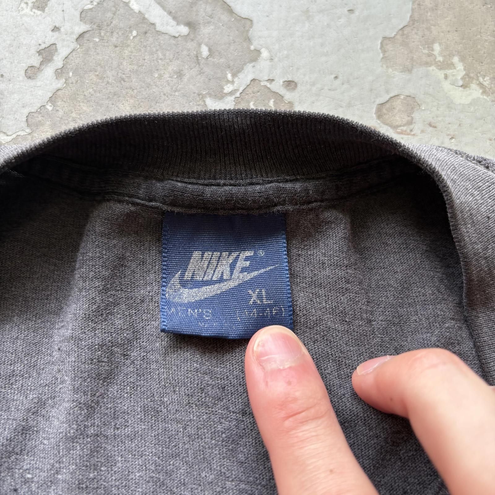 Nike × Vintage Vintage Distressed Faded 80s Nike Blue Tag Sports Tank Top Size US XL / EU 56 / 4 - 3 Thumbnail