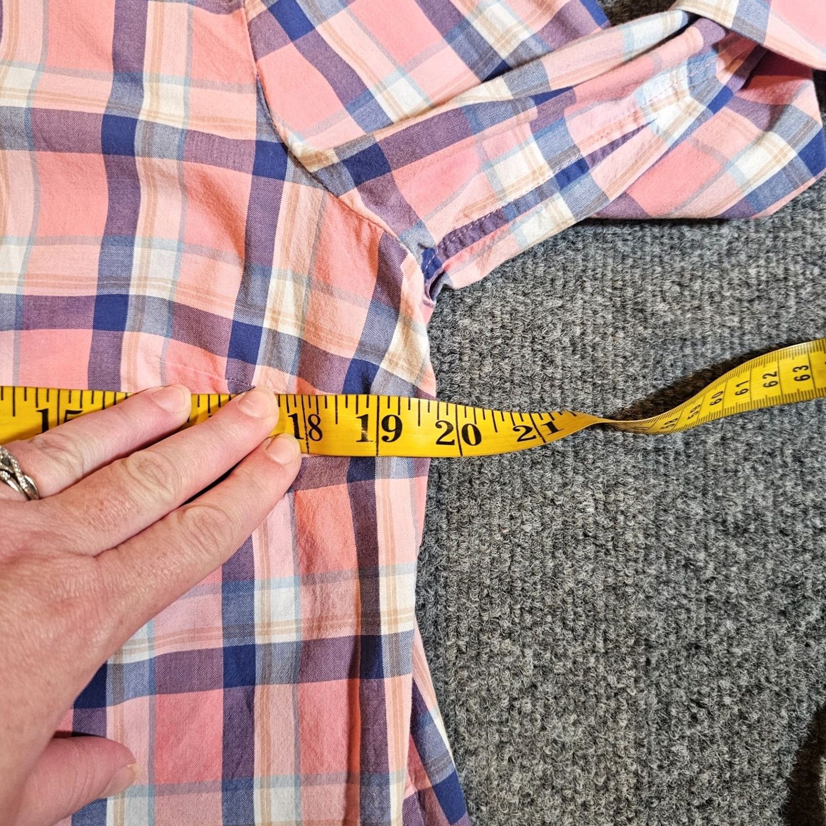Talbots Talbots Top Blouse Womens Size M Pink Blue Plaid Button Long Sleeve Casual Career Shirt Size M / US 6-8 / IT 42-44 - 5 Thumbnail