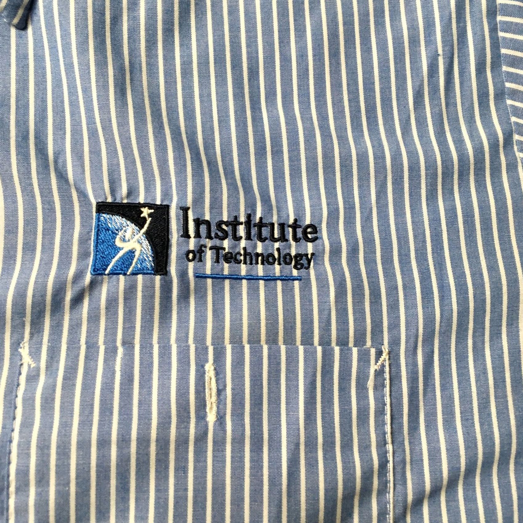Vintage Technology Genuine Clothes Men's XL Embroidered Striped Shirt Size US XL / EU 56 / 4 - 7 Thumbnail