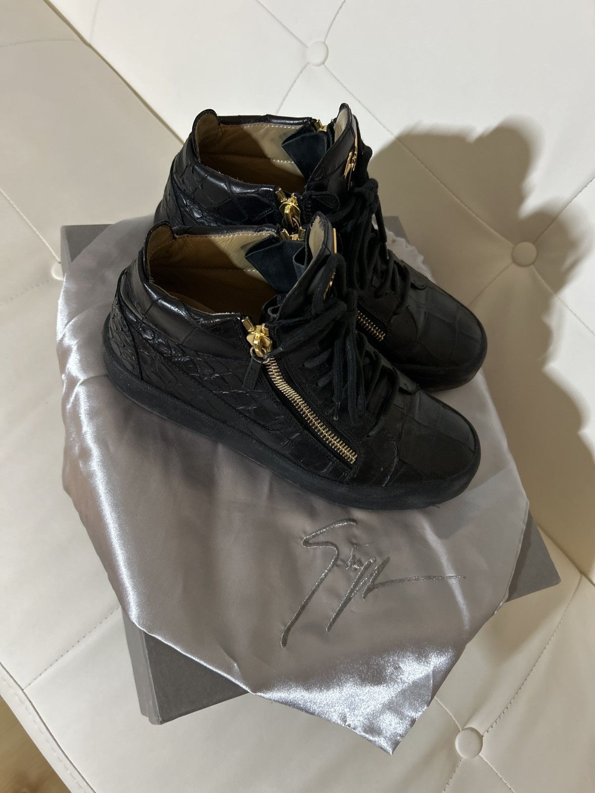 Giuseppe Zanotti Giuseppe Zanotti Matt Croc Mid Sneaker Size US 10 / EU 43 - 3 Thumbnail