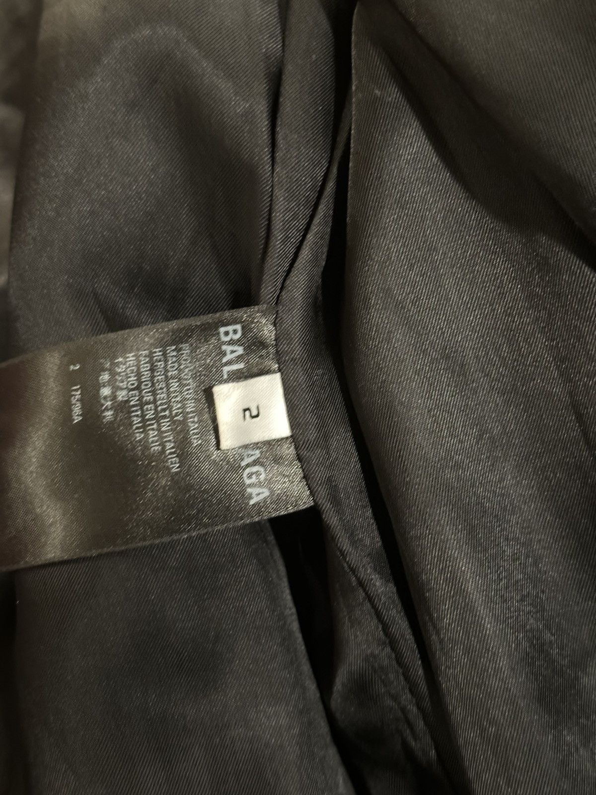 Balenciaga Balenciaga Upcycled Leather Coat (Unique Grailed Piece) Size US M / EU 48-50 / 2 - 10 Thumbnail