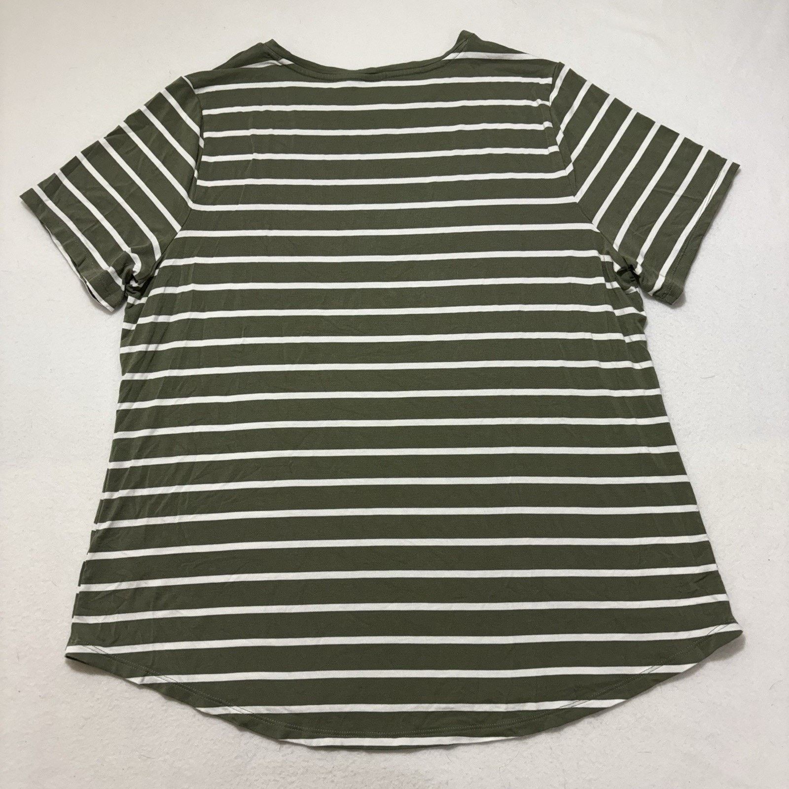 Old Navy Old Navy Luxe Women's XL T Shirt Green Striped Pullover Tee Size XL / US 12-14 / IT 48-50 - 10 Thumbnail