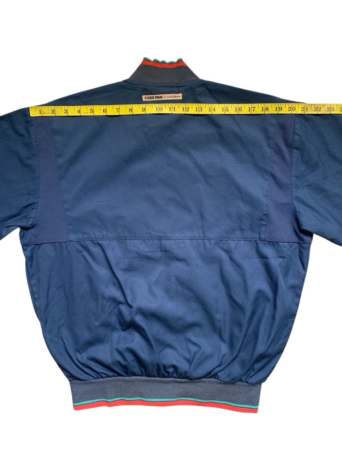 Asics × Japanese Brand Rare Design Vintage Asics Tiger Paw Zipper Jackets Size US L / EU 52-54 / 3 - 12 Thumbnail