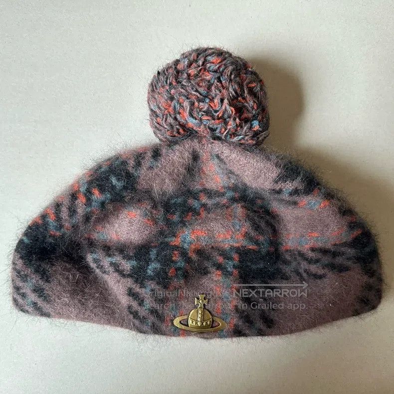 Vivienne Westwood Beret, collegiate style