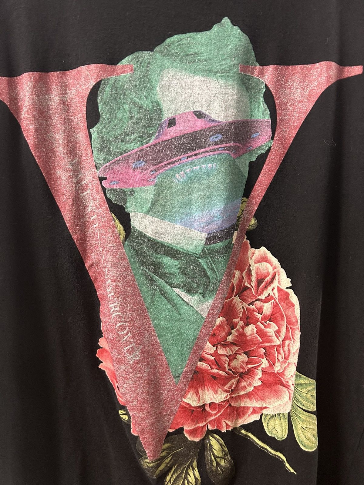 VALENTINO × UNDERCOVER＜UFO rose sweat Valentino x UNDERCOVER V-Face UFO Item Release | Hypebeast