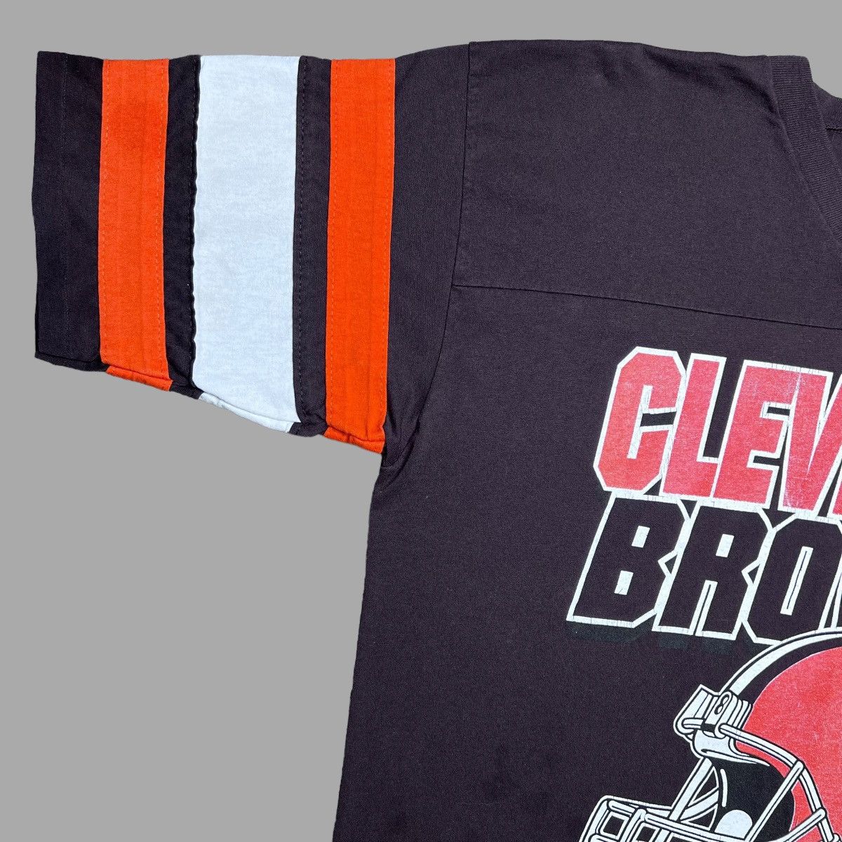 NHL × Vintage Vintage 80s NFL Cleveland Browns Helmet Spell Out Logo 7 Tee Size US L / EU 52-54 / 3 - 6 Thumbnail