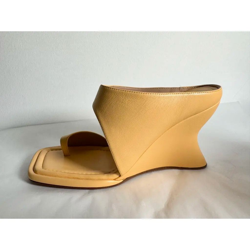 Max Mara Sandals, Max Mara Size US 9 / IT 39 - 2 Thumbnail
