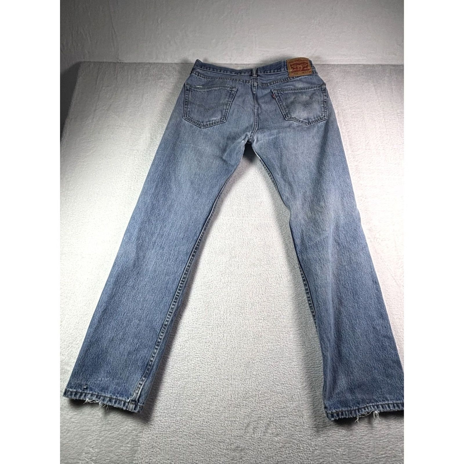 Denime VINTAGE Levis 505 Jeans 34x32 Medium Wash Straight Mens Denim Shirt? Size US 34 / EU 50 - 2 Thumbnail