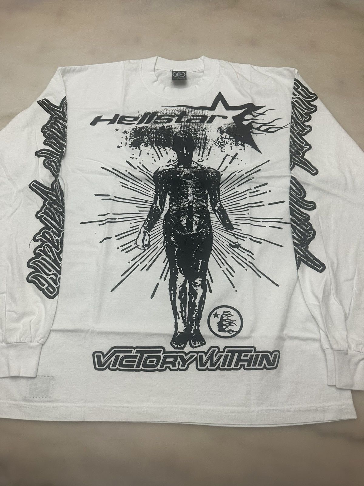 HELLSTAR HELLSTAR INNER STAR OVERSEAS LONG SLEEVE Size US L / EU 52-54 / 3 - 1 Thumbnail