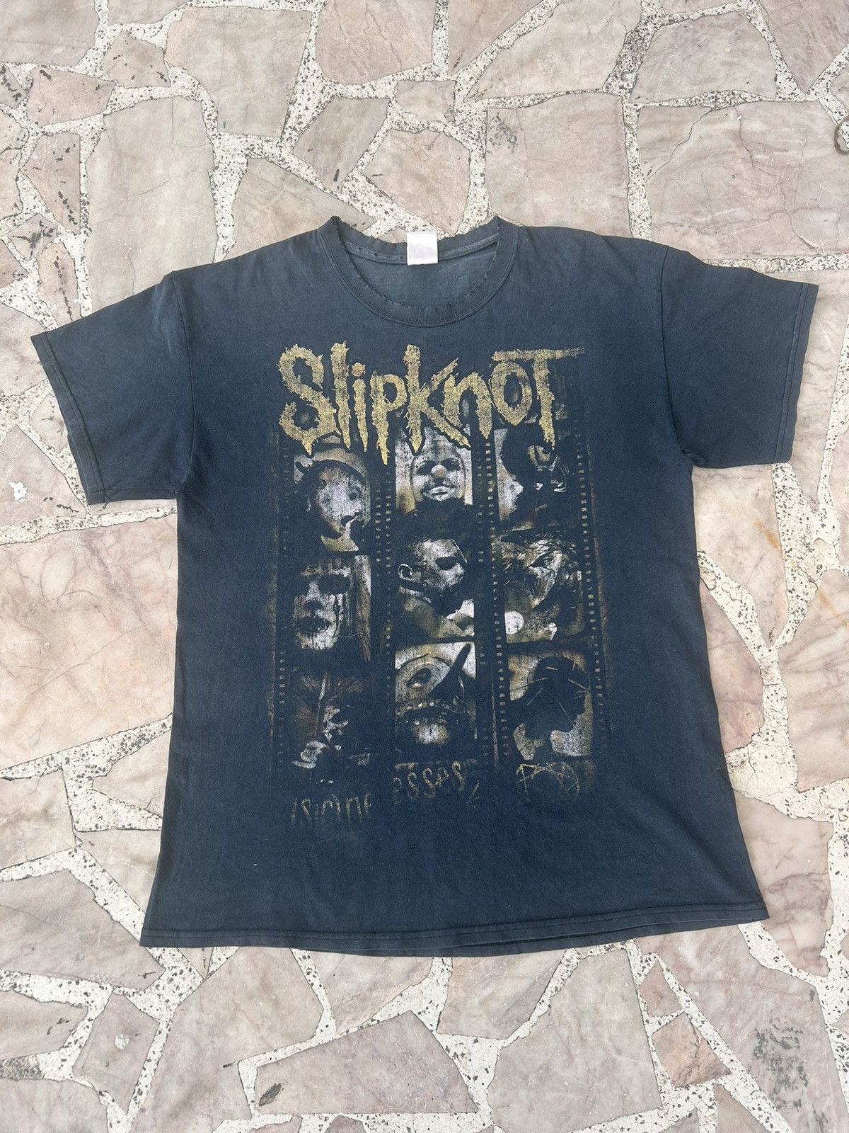 Band Tees Distressed Japan Slipknot 2013 tour tee Size US L / EU 52-54 / 3 - 1 Thumbnail