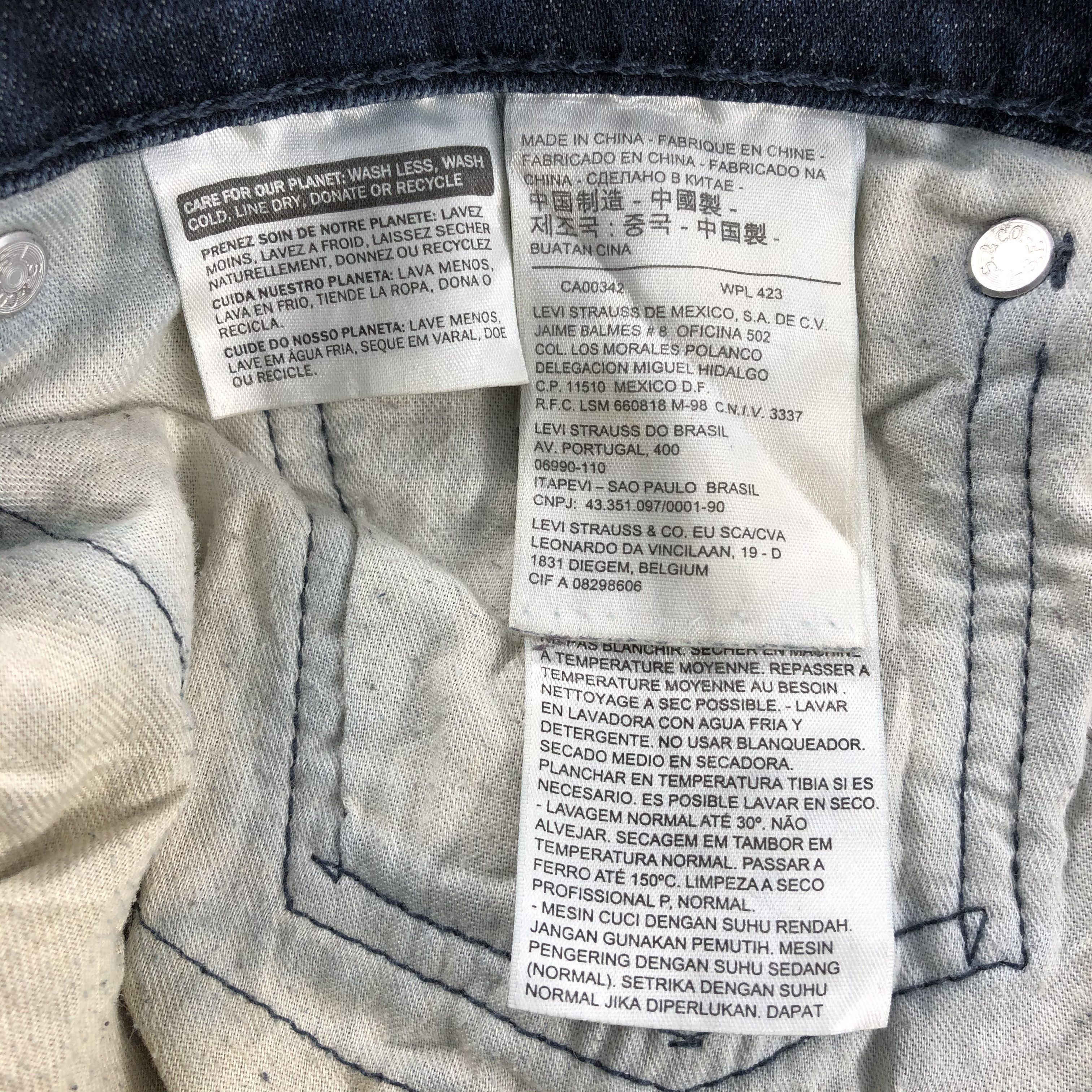 Levi's Rusty Vintage Levis 514 Jeans Distressed Denim-J1085 Size US 35 - 11 Thumbnail