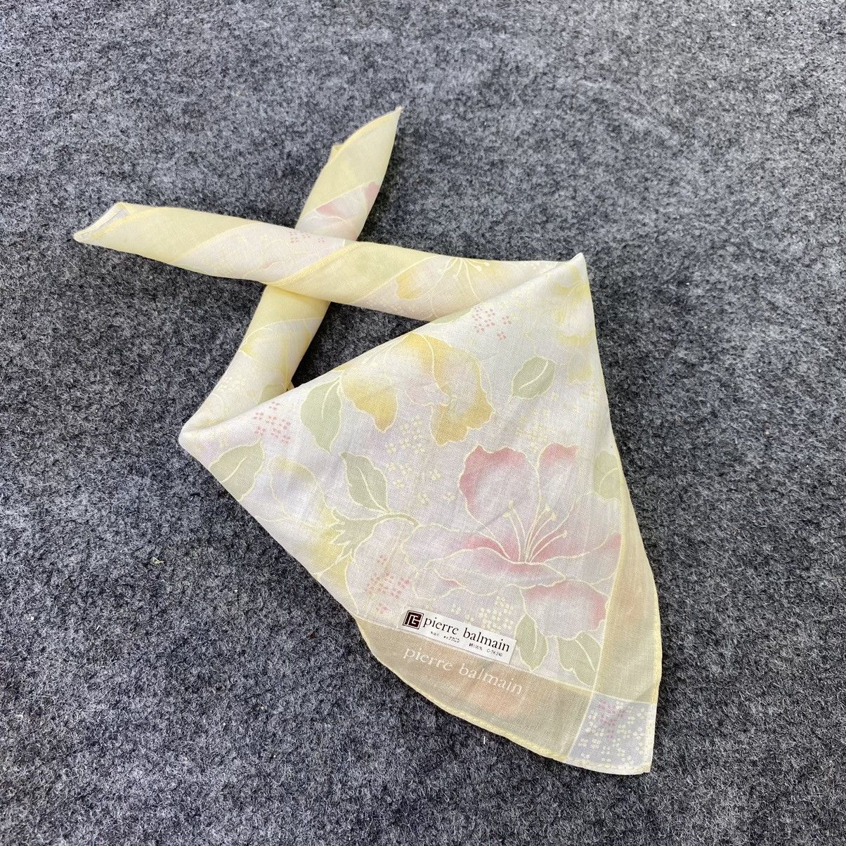 Pierre Balmain × Vintage Pierre Balmain Handkerchief / Bandana / Neckerchief-B487 Size ONE SIZE - 1 Thumbnail