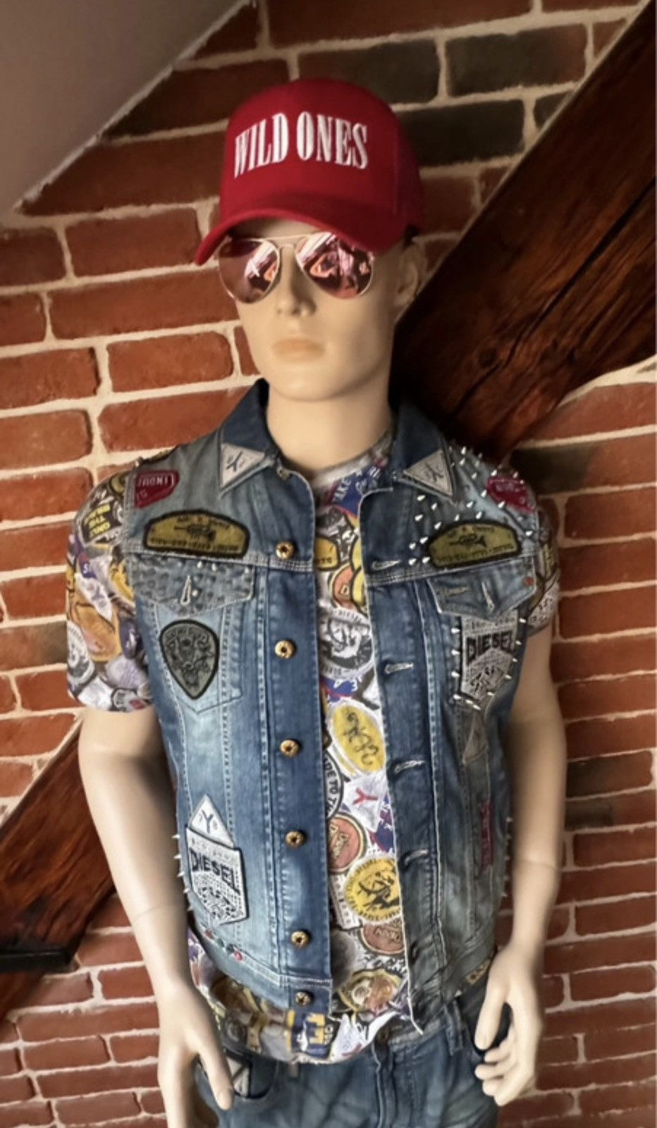 Diesel Diesel Bundle Vest + Denim + tshirt + Sneakers Size US M / EU 48-50 / 2 - 7 Thumbnail
