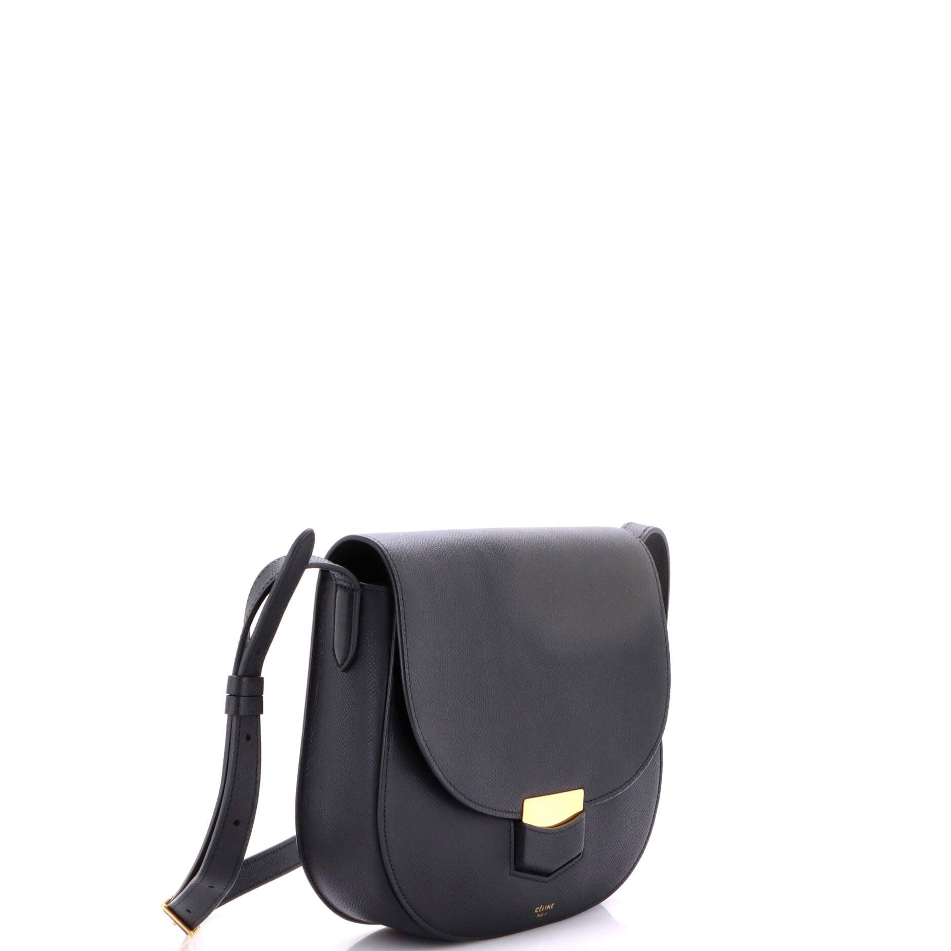Celine Trotteur Crossbody Bag Grainy Leather Medium Size ONE SIZE - 1 Thumbnail
