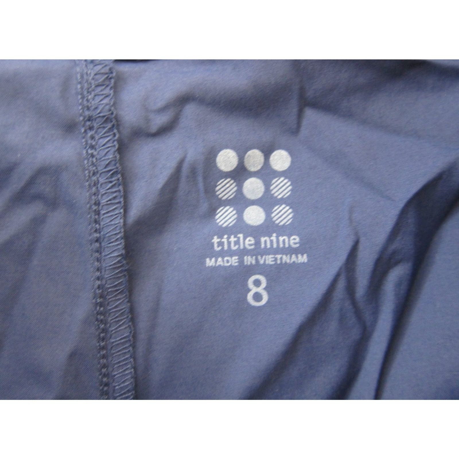 Vintage Title Nine Navy Blue Nylon Stretch Hike Short Women 8 Size 30" / US 8 / IT 44 - 3 Thumbnail