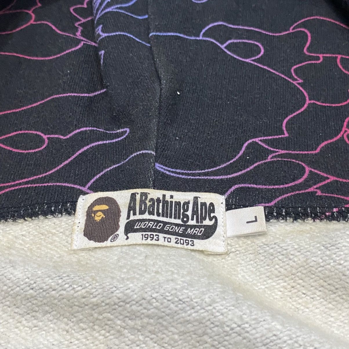 Bape Bape Shark Pencil Neon Camo Hoodie Size US L / EU 52-54 / 3 - 4 Thumbnail