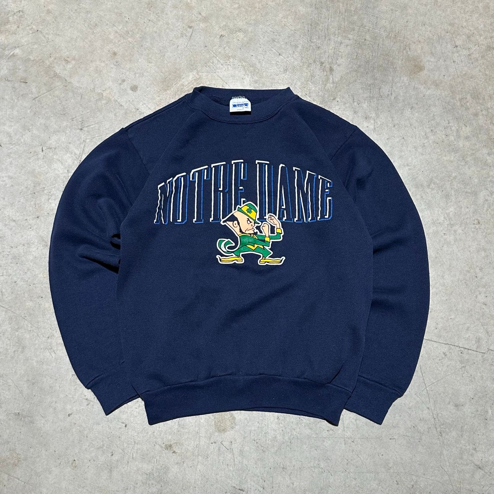 Salem Sportswear Vintage Notre Dame Sweatshirt size Medium in Men Size US M / EU 48-50 / 2 - 1 Thumbnail